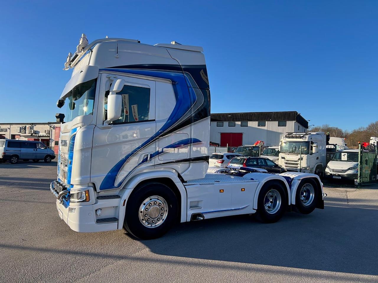 Scania R660 V8 6x4 Dragbil Tandem Lyftbar Axel  2022 - Dragbil