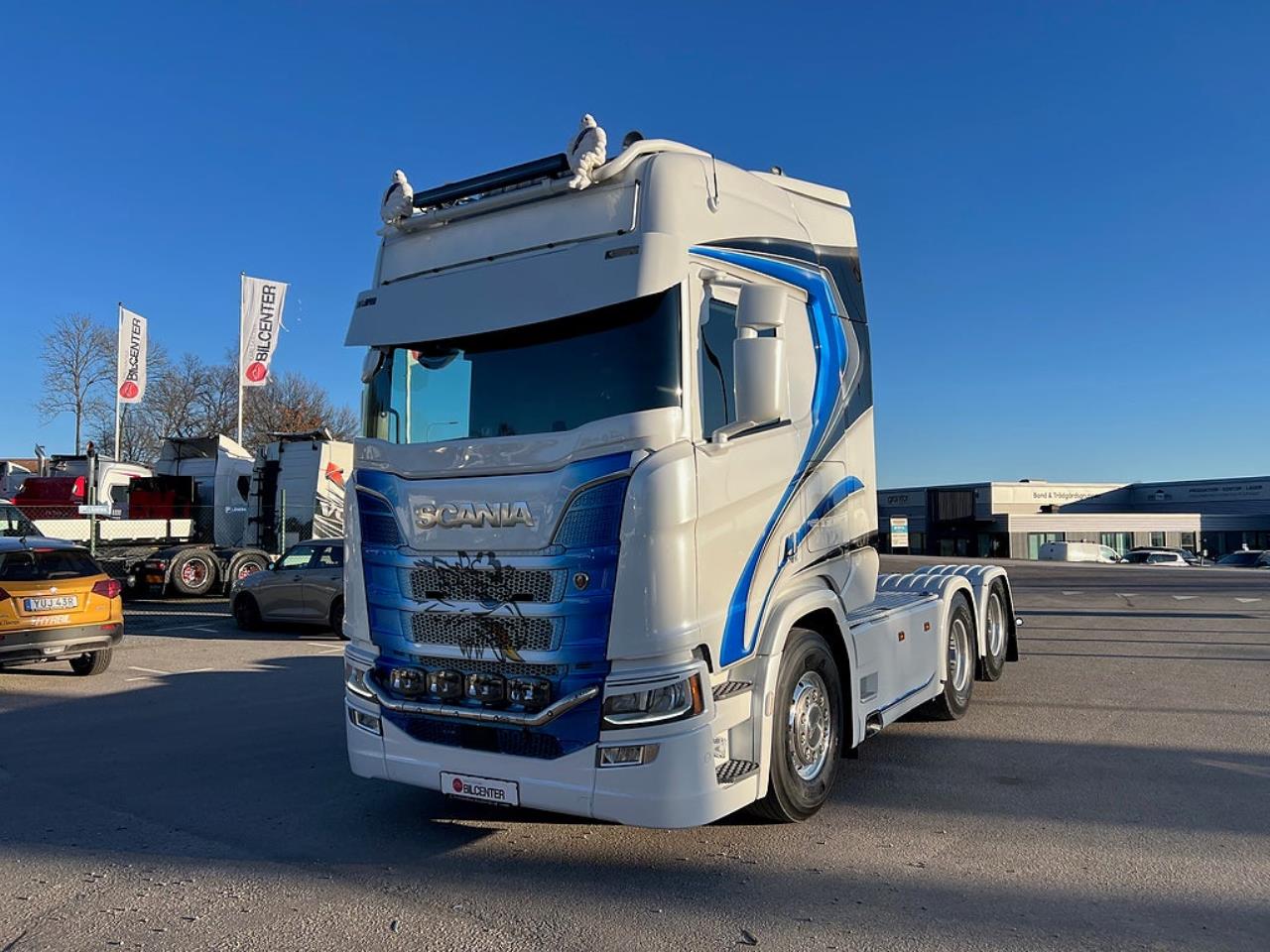 Scania R660 V8 6x4 Dragbil Tandem Lyftbar Axel  2022 - Dragbil