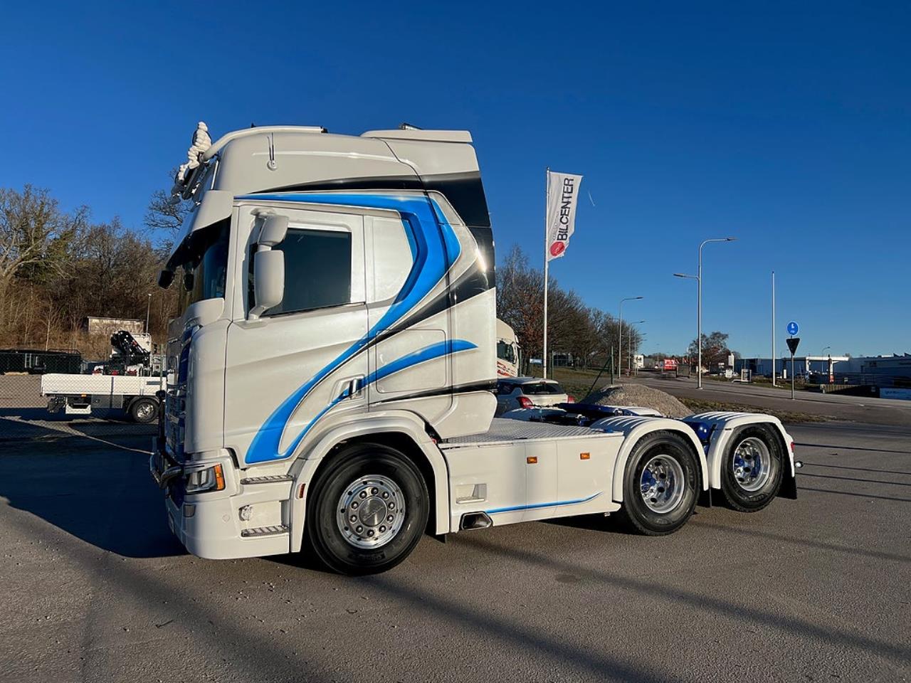 Scania R660 V8 6x4 Dragbil Tandem Lyftbar Axel  2022 - Dragbil