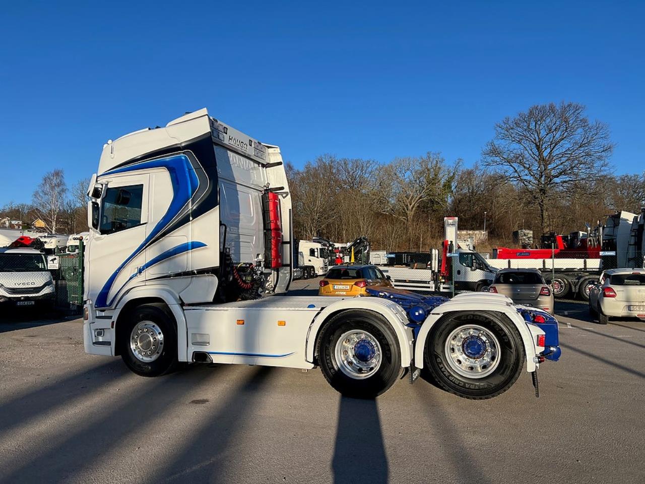 Scania R660 V8 6x4 Dragbil Tandem Lyftbar Axel  2022 - Dragbil