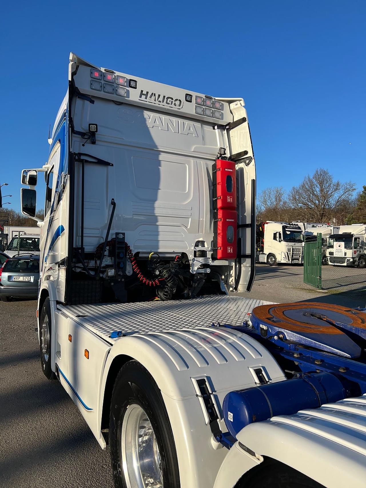 Scania R660 V8 6x4 Dragbil Tandem Lyftbar Axel  2022 - Dragbil