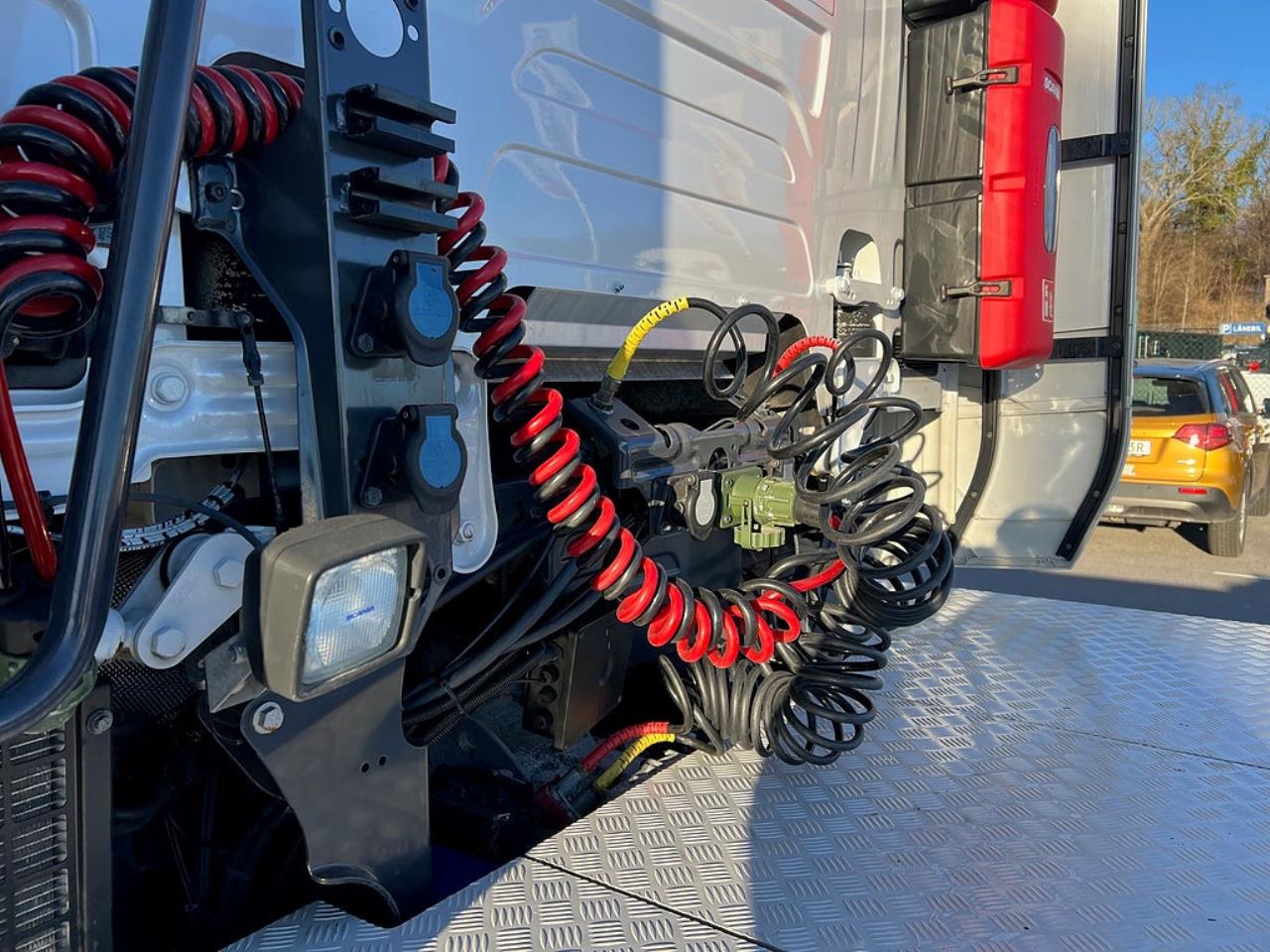 Scania R660 V8 6x4 Dragbil Tandem Lyftbar Axel  2022 - Dragbil