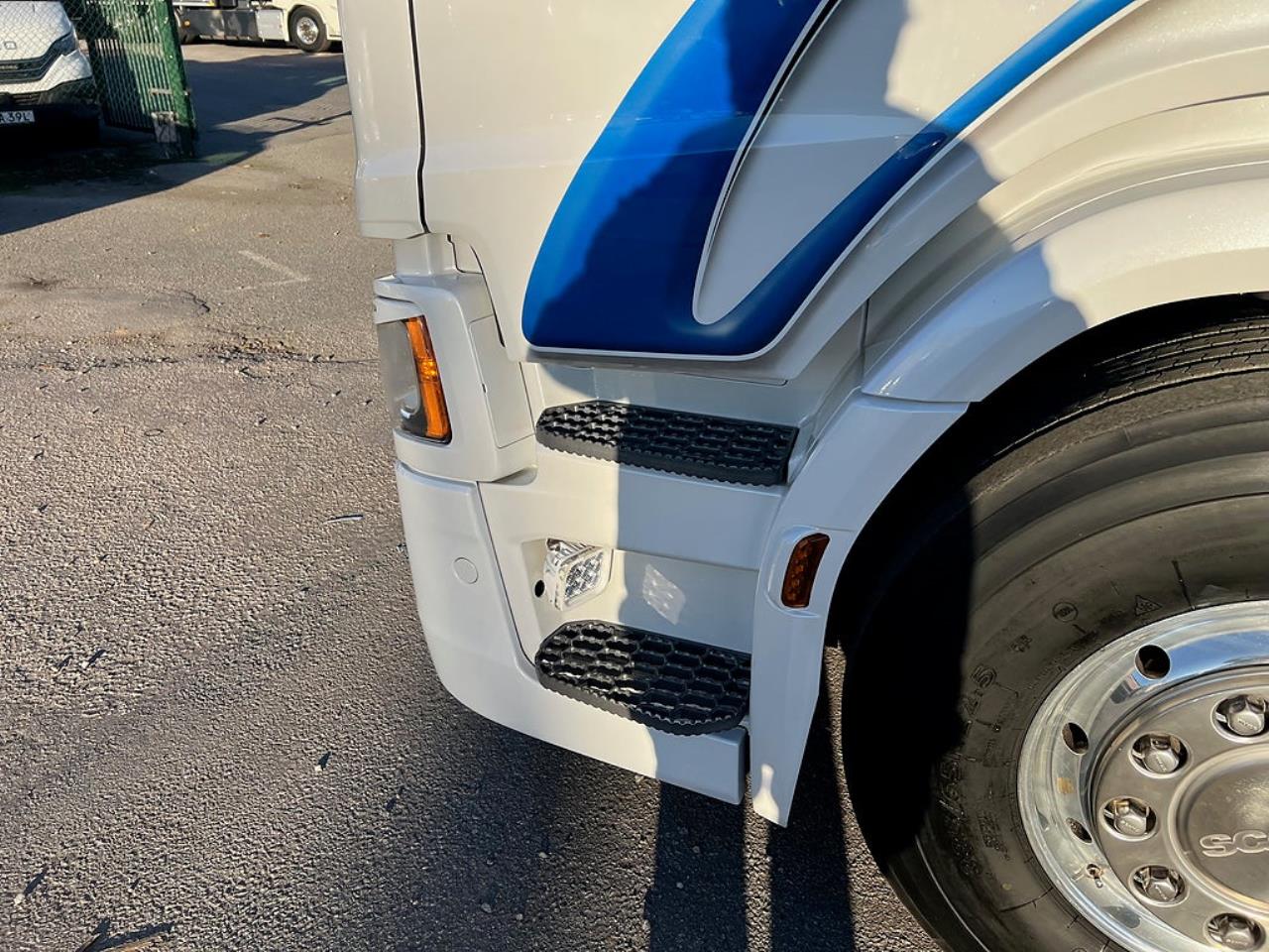 Scania R660 V8 6x4 Dragbil Tandem Lyftbar Axel  2022 - Dragbil