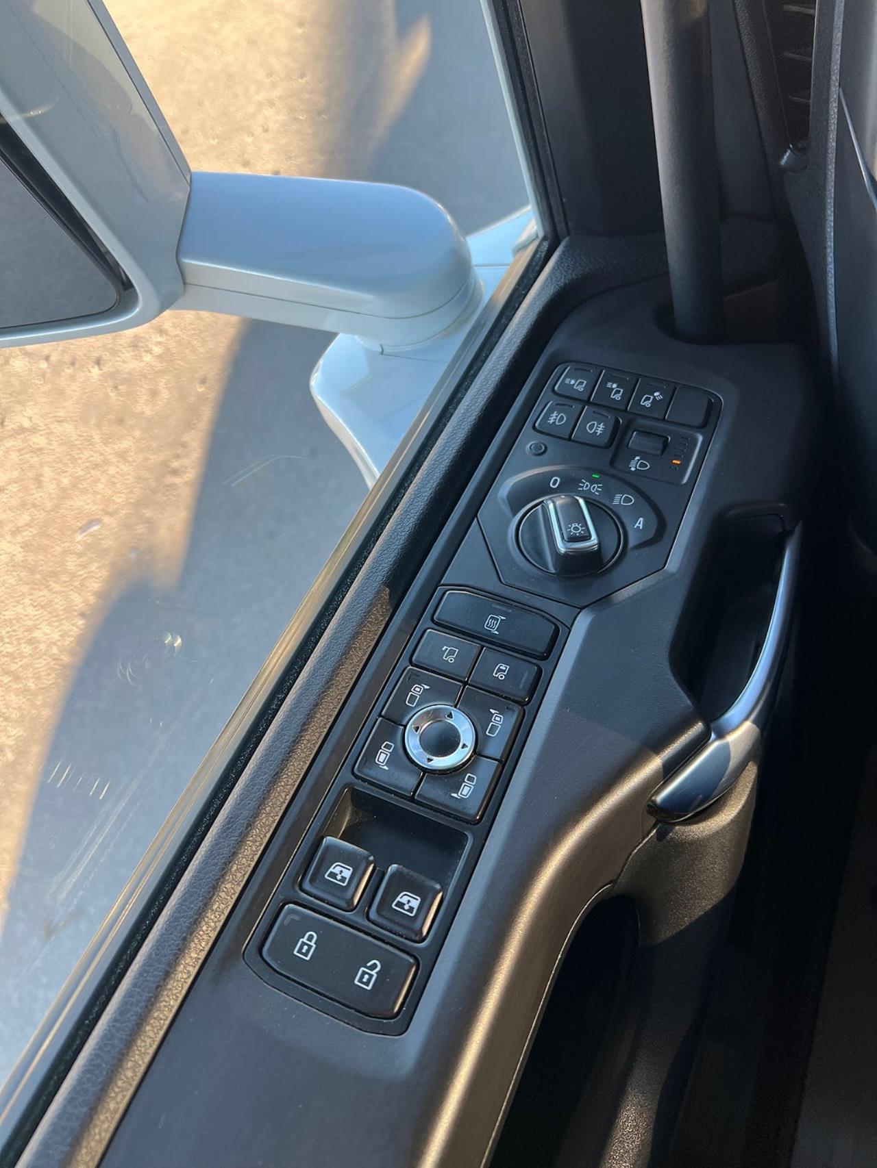 Scania R660 V8 6x4 Dragbil Tandem Lyftbar Axel  2022 - Dragbil