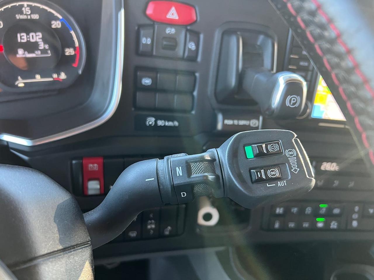 Scania R660 V8 6x4 Dragbil Tandem Lyftbar Axel  2022 - Dragbil