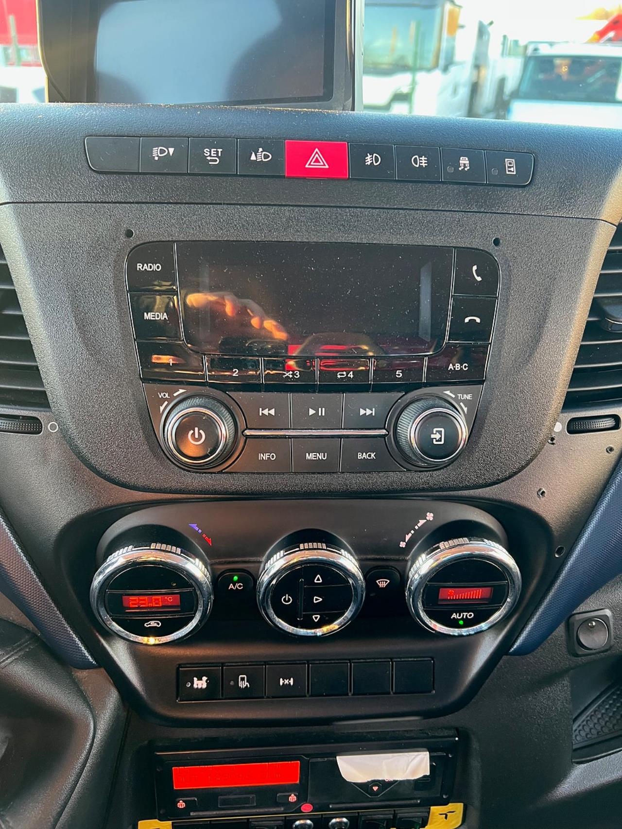 Iveco Daily 72C18 B&auml;rgningsbil Manuell Euro 6 2018 - &Ouml;vrigt