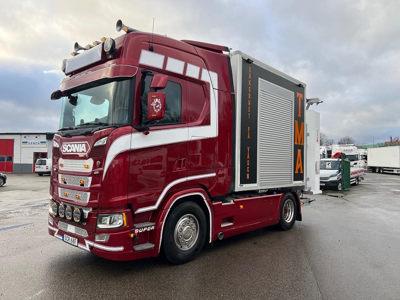 Scania S500 4x2 TMA Bil Sk&aring;p MaxiSign Online & Verdegro 2021 - Sk&aring;p