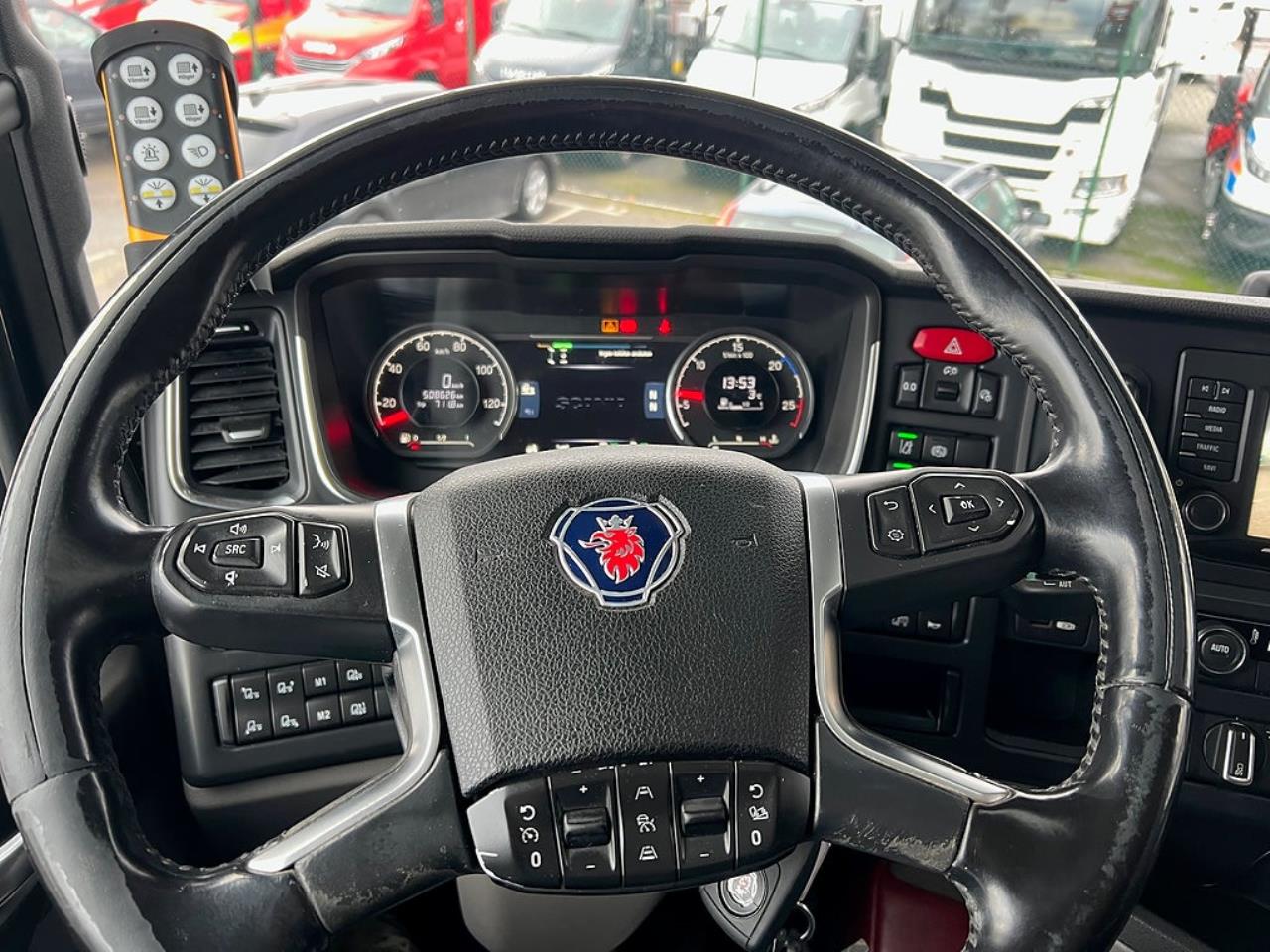 Scania S500 4x2 TMA Bil Sk&aring;p MaxiSign Online & Verdegro 2021 - Sk&aring;p