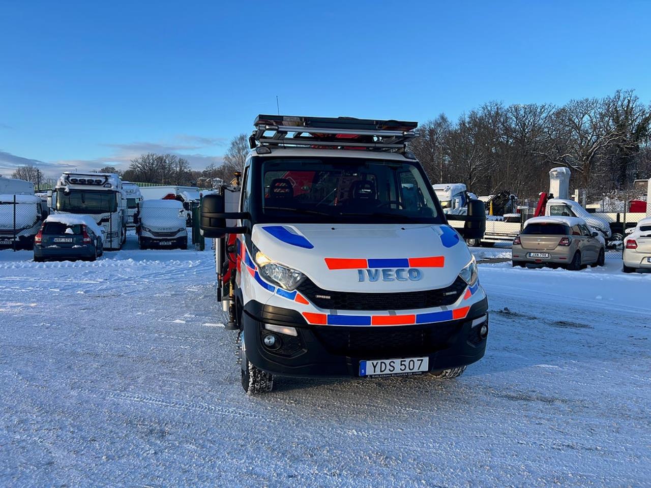 Iveco Daily 72C17 4x2 Kranbil MKT Extra Utrustning Euro 6 2017 - Kran