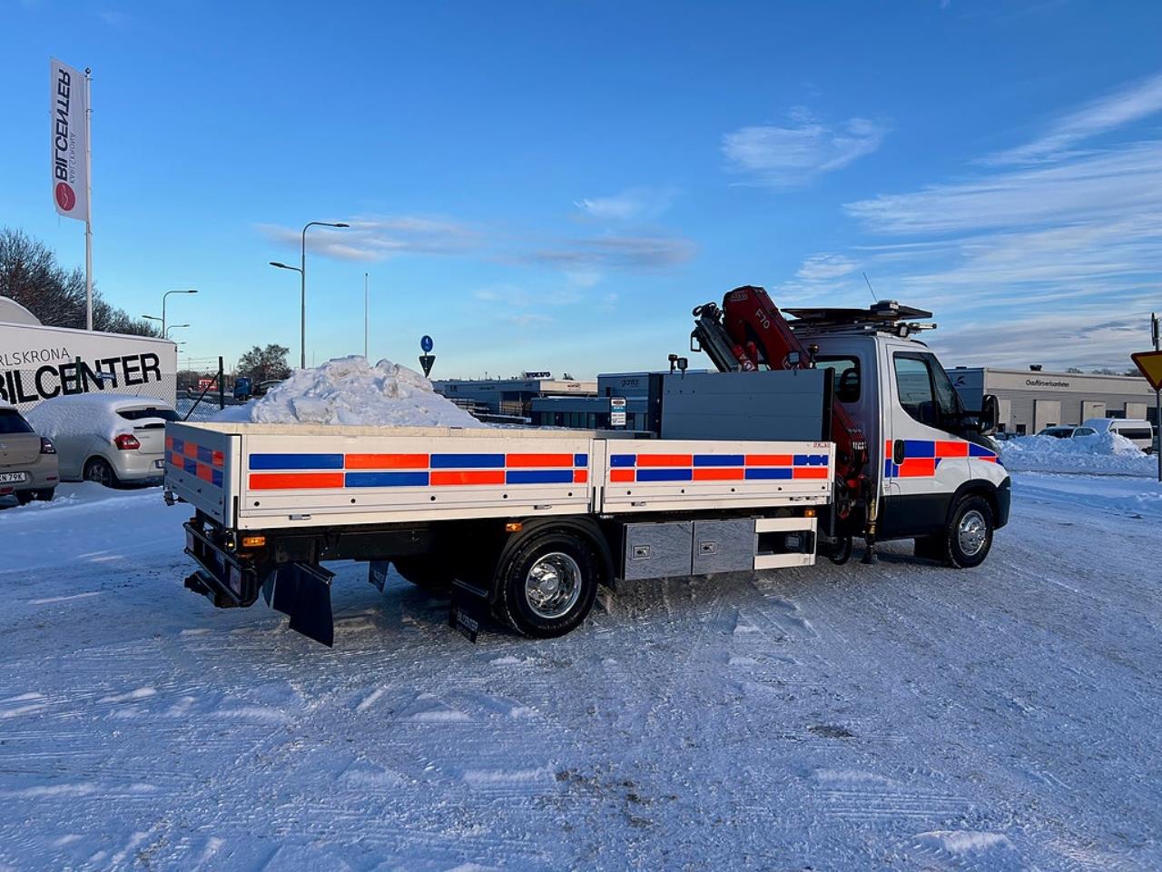 Iveco Daily 72C17 4x2 Kranbil MKT Extra Utrustning Euro 6 2017 - Kran