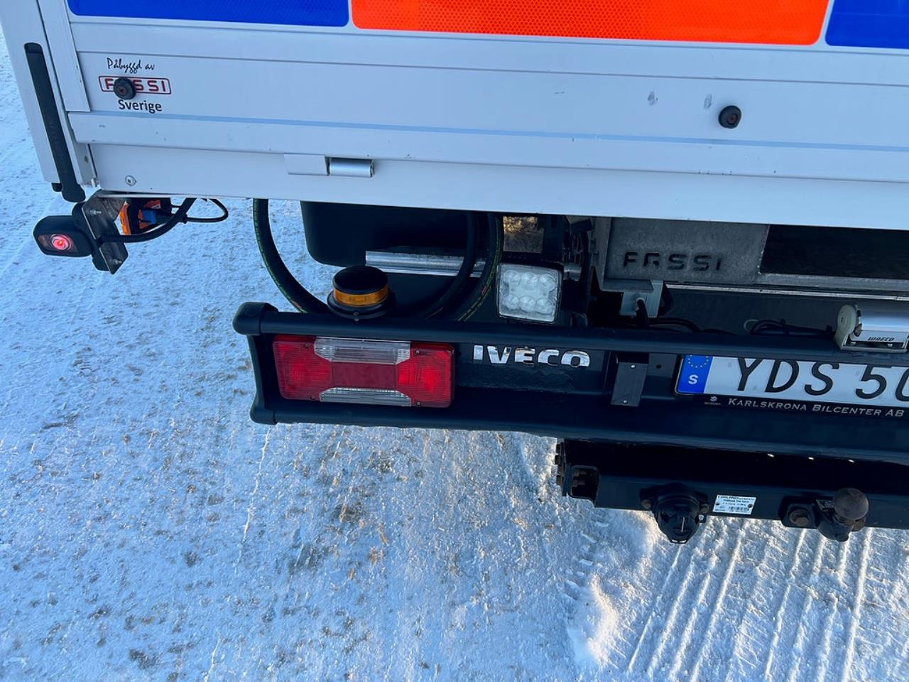 Iveco Daily 72C17 4x2 Kranbil MKT Extra Utrustning Euro 6 2017 - Kran