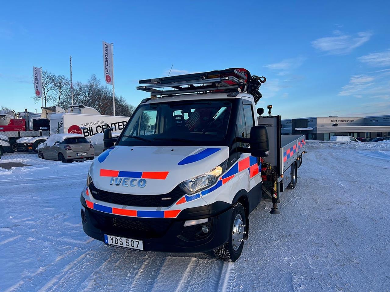 Iveco Daily 72C17 4x2 Kranbil MKT Extra Utrustning Euro 6 2017 - Kran