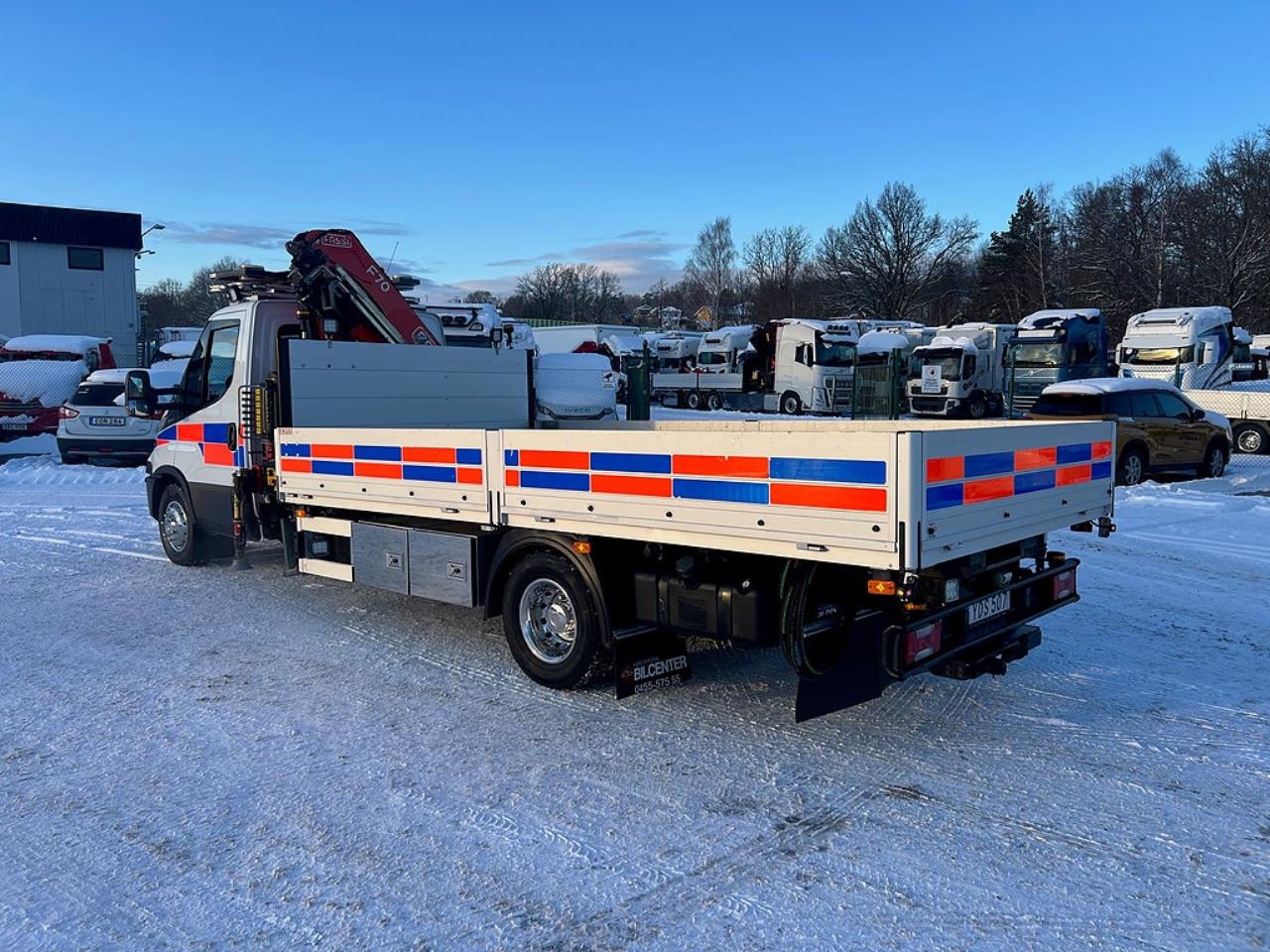 Iveco Daily 72C17 4x2 Kranbil MKT Extra Utrustning Euro 6 2017 - Kran