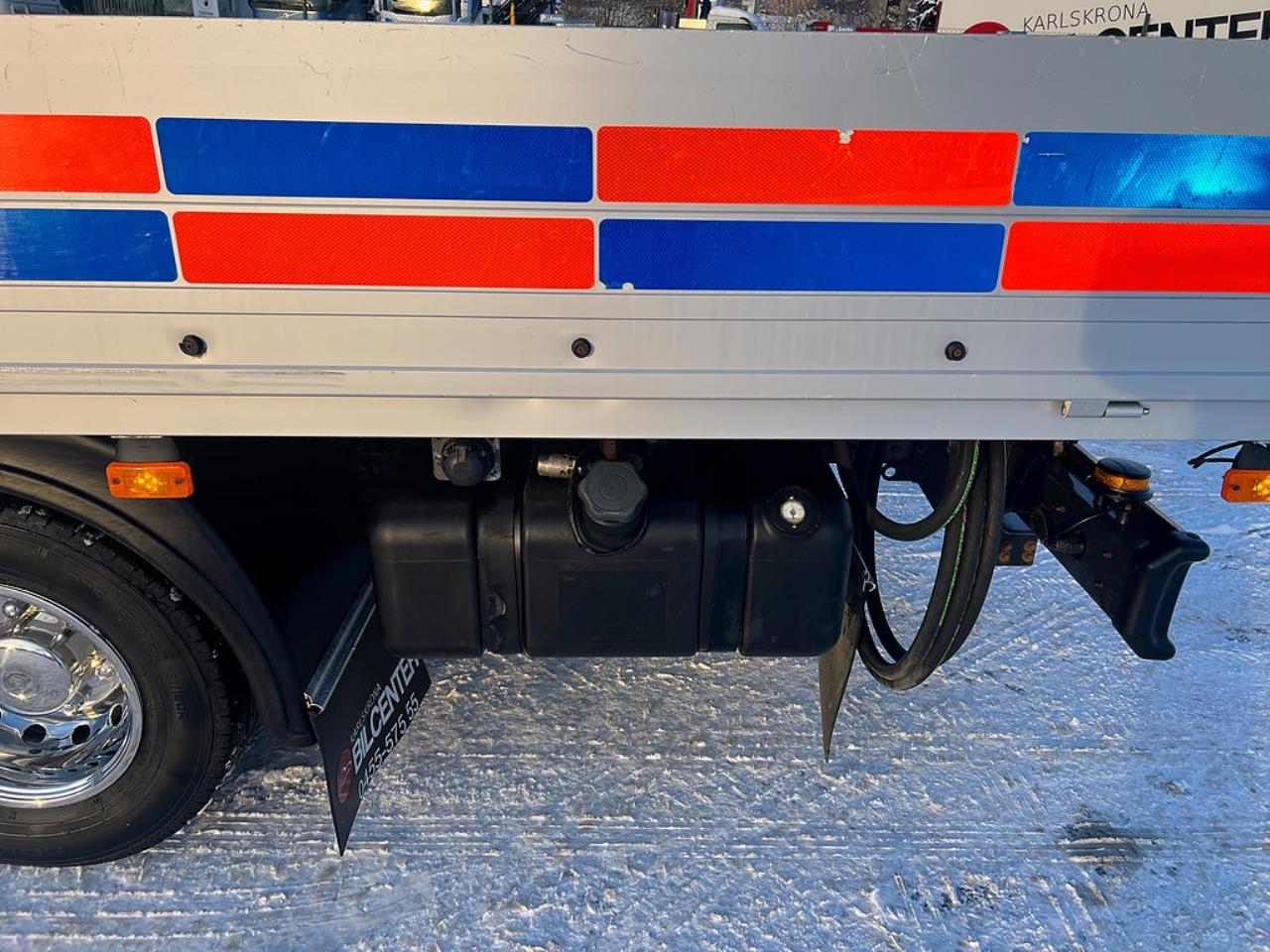 Iveco Daily 72C17 4x2 Kranbil MKT Extra Utrustning Euro 6 2017 - Kran