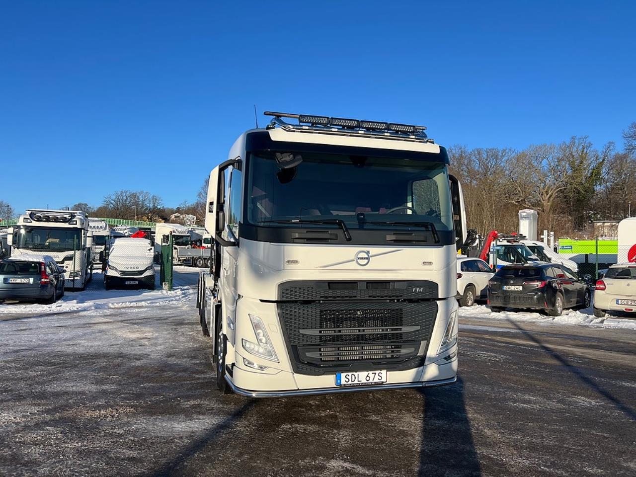 Volvo FM13 500 8x4*4 Tridem Kranv&auml;xlare Hiab 302 2023 - Kran