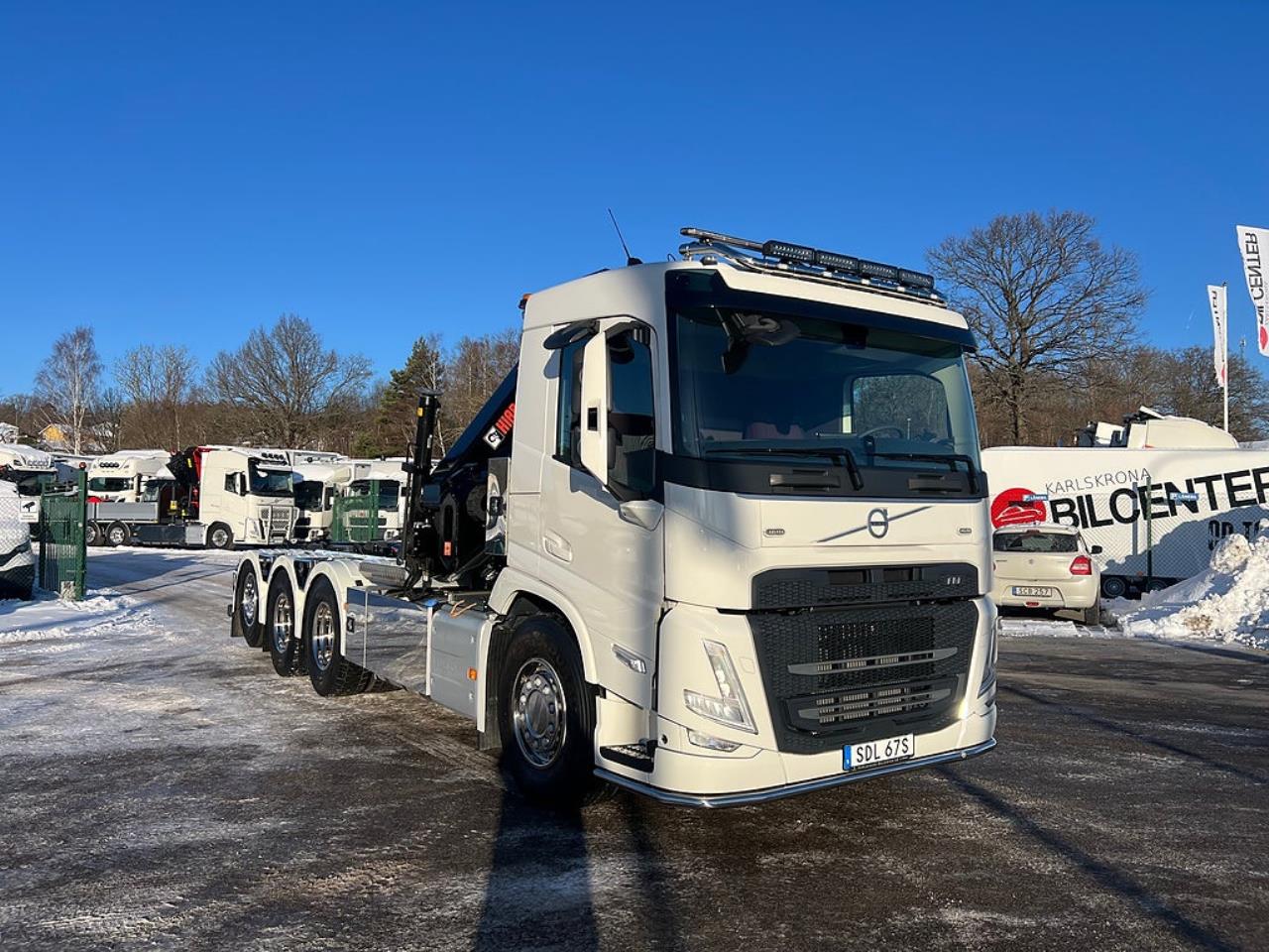 Volvo FM13 500 8x4*4 Tridem Kranv&auml;xlare Hiab 302 2023 - Kran