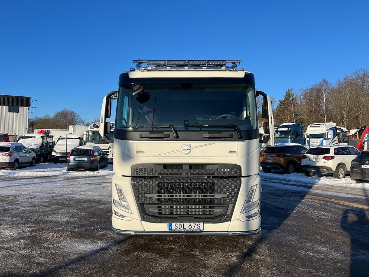 Volvo FM13 500 8x4*4 Tridem Kranv&auml;xlare Hiab 302 2023 - Kran
