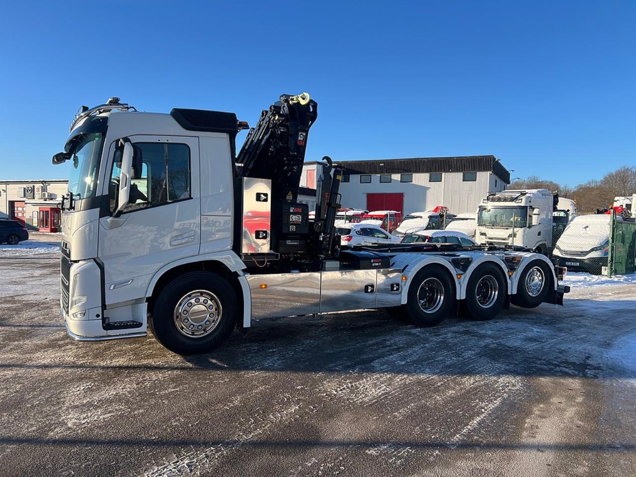 Volvo FM13 500 8x4*4 Tridem Kranv&auml;xlare Hiab 302 2023 - Kran