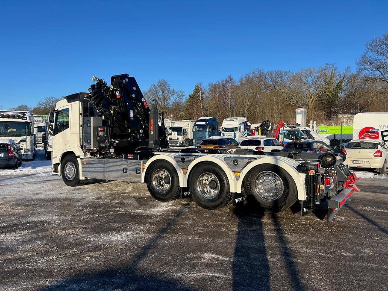 Volvo FM13 500 8x4*4 Tridem Kranv&auml;xlare Hiab 302 2023 - Kran