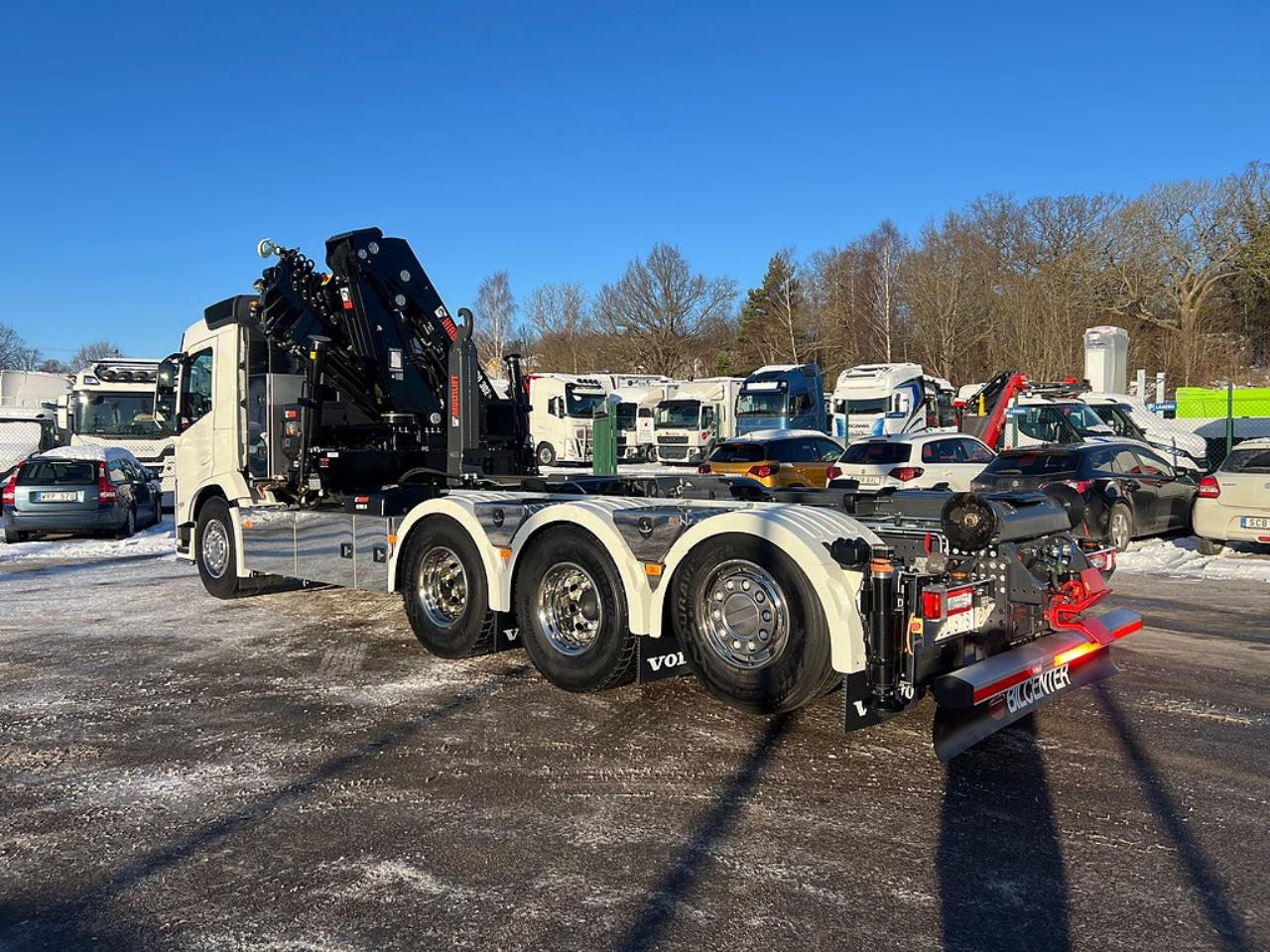 Volvo FM13 500 8x4*4 Tridem Kranv&auml;xlare Hiab 302 2023 - Kran
