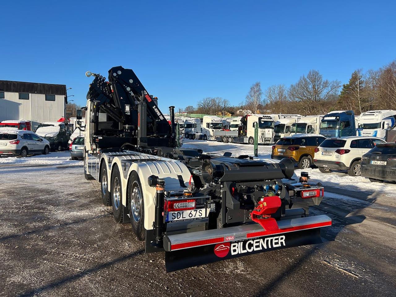 Volvo FM13 500 8x4*4 Tridem Kranv&auml;xlare Hiab 302 2023 - Kran