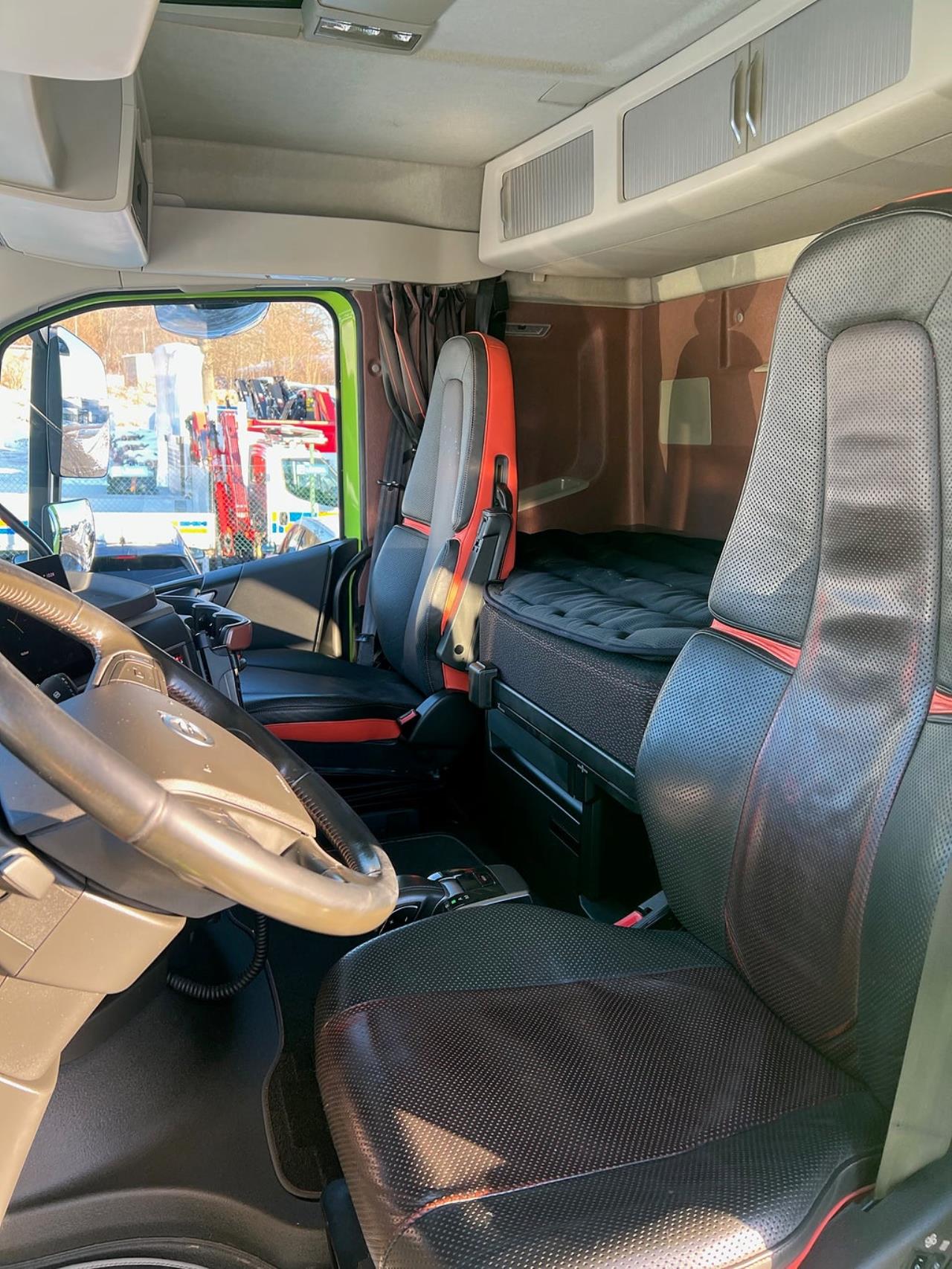 Volvo FH16 550 8x4*4 Tridem Tippbil I-See, Fullutrustad 2022 - Tipp