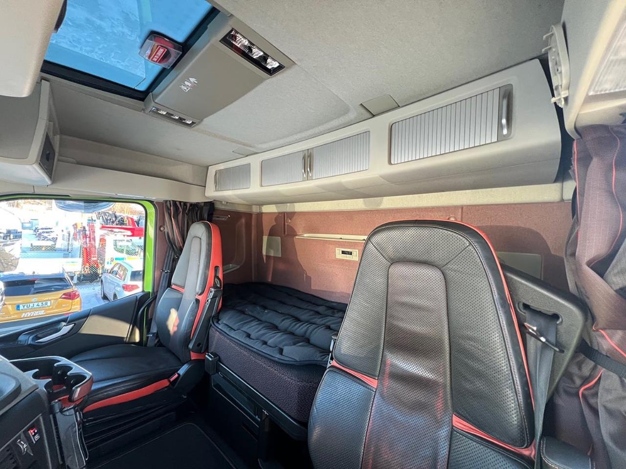 Volvo FH16 550 8x4*4 Tridem Tippbil I-See, Fullutrustad 2022 - Tipp