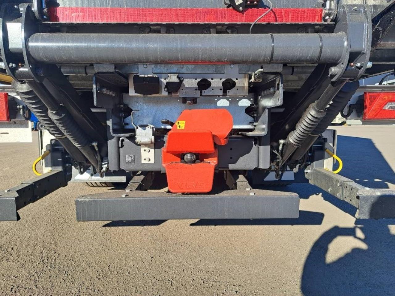 Scania R500 LB6x2*4 Fj&auml;rr / Sk&aring;p Fj&auml;rrbil med lift 2025 - Sk&aring;p