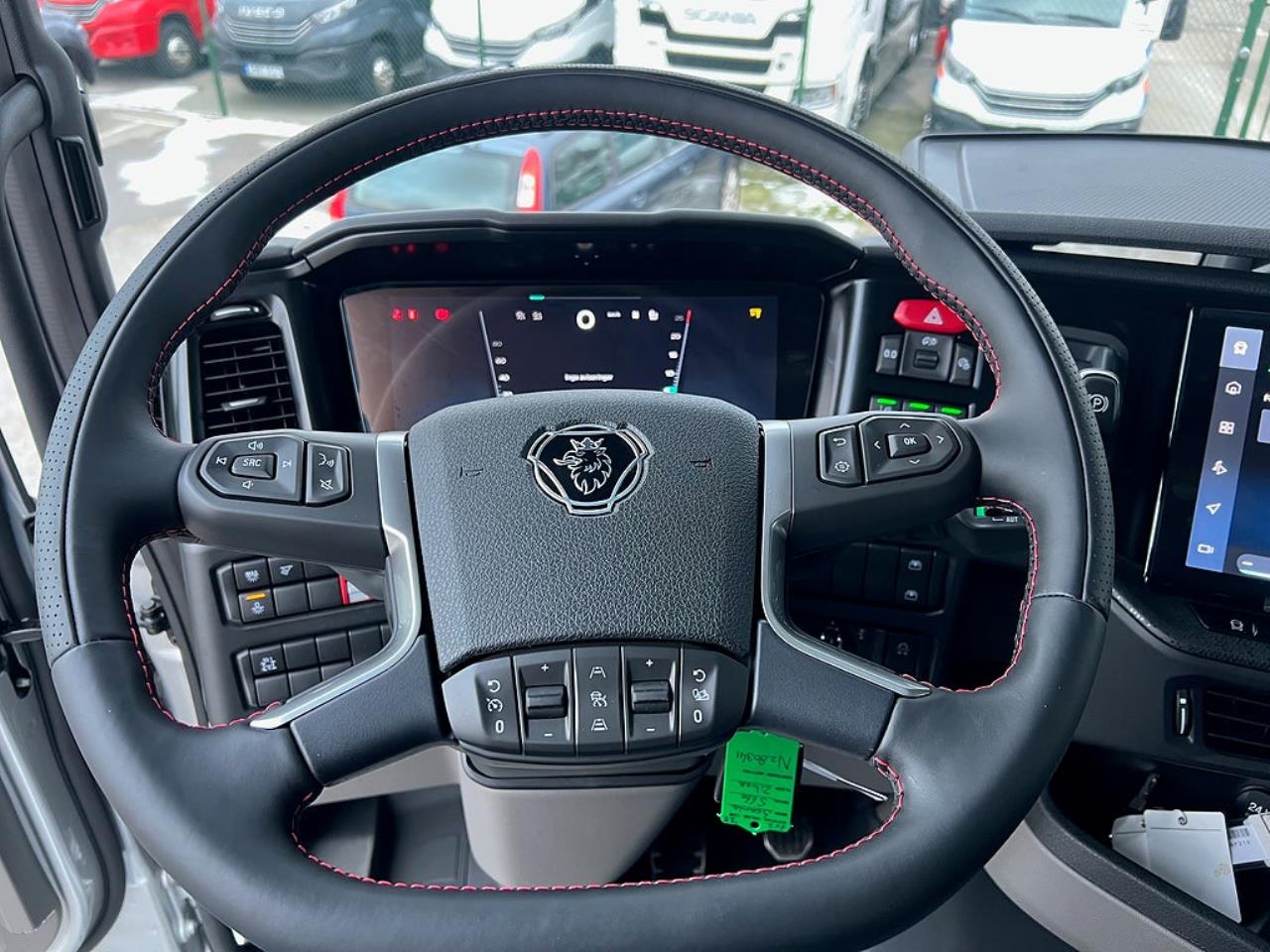 Scania 660S 6x2/4 Styrbar Pusher V8-Edition Dragbil 2026 - Dragbil