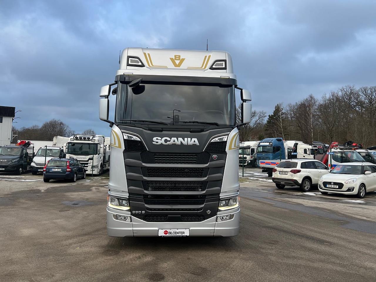 Scania 660S 6x2/4 Styrbar Pusher V8-Edition Dragbil 2026 - Dragbil
