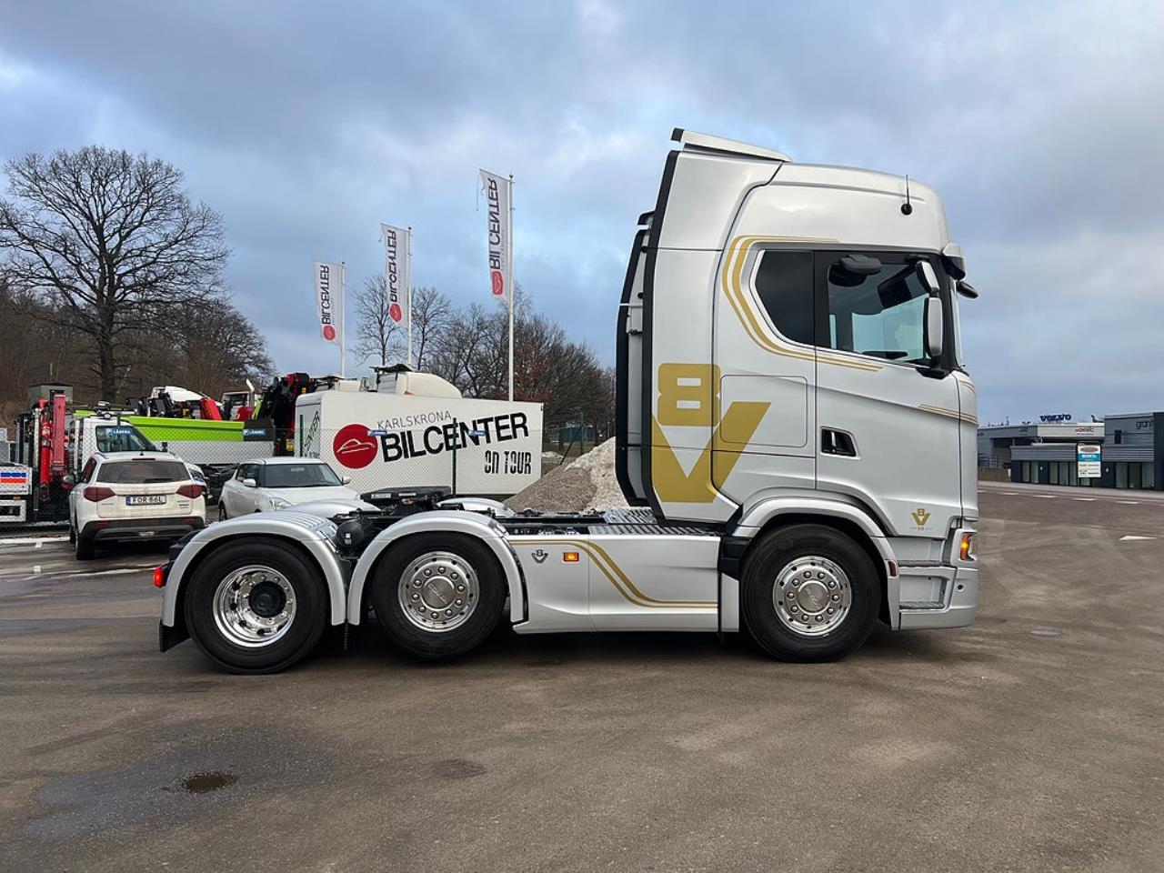 Scania 660S 6x2/4 Styrbar Pusher V8-Edition Dragbil 2026 - Dragbil