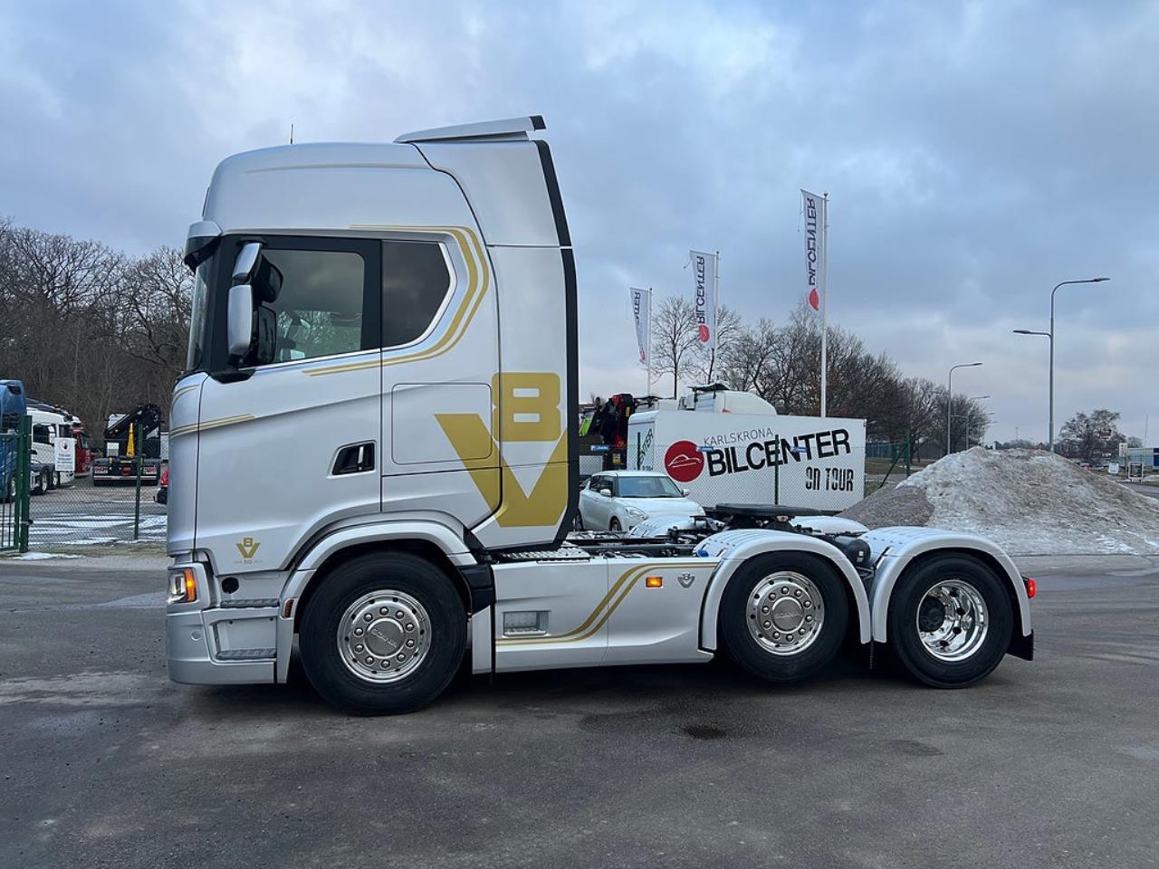 Scania 660S 6x2/4 Styrbar Pusher V8-Edition Dragbil 2026 - Dragbil