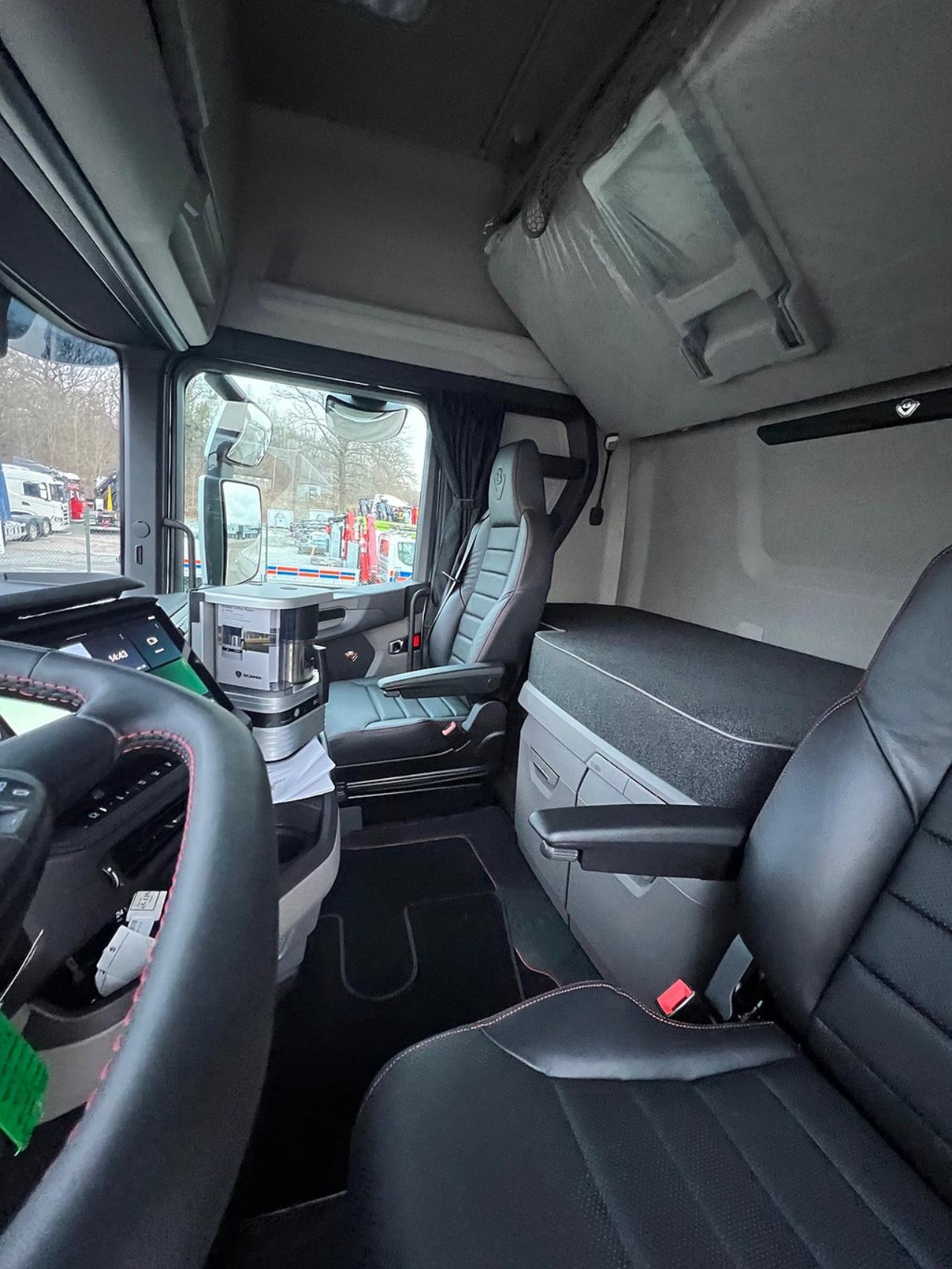 Scania 660S 6x2/4 Styrbar Pusher V8-Edition Dragbil 2026 - Dragbil