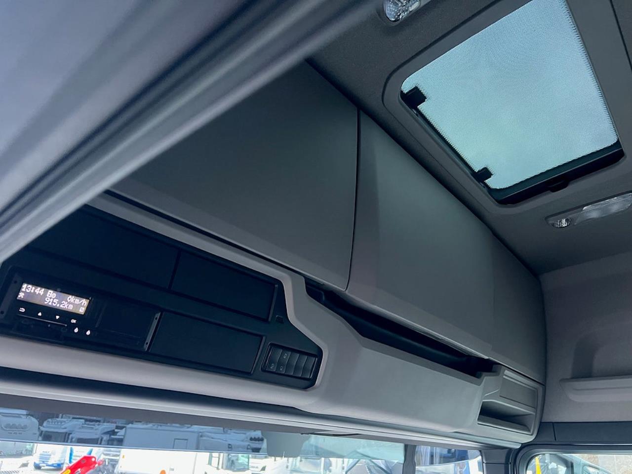 Scania 660S 6x2/4 Styrbar Pusher V8-Edition Dragbil 2026 - Dragbil