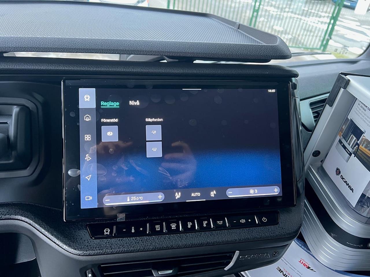 Scania 660S 6x2/4 Styrbar Pusher V8-Edition Dragbil 2026 - Dragbil