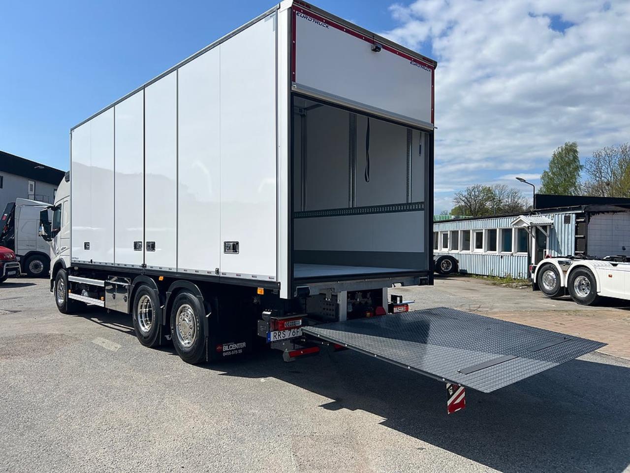 Volvo FM13 460 6x2*4 Sk&aring;pbil &Ouml;ppningsbarsida & Dubbla lastplan 2023 - Sk&aring;p