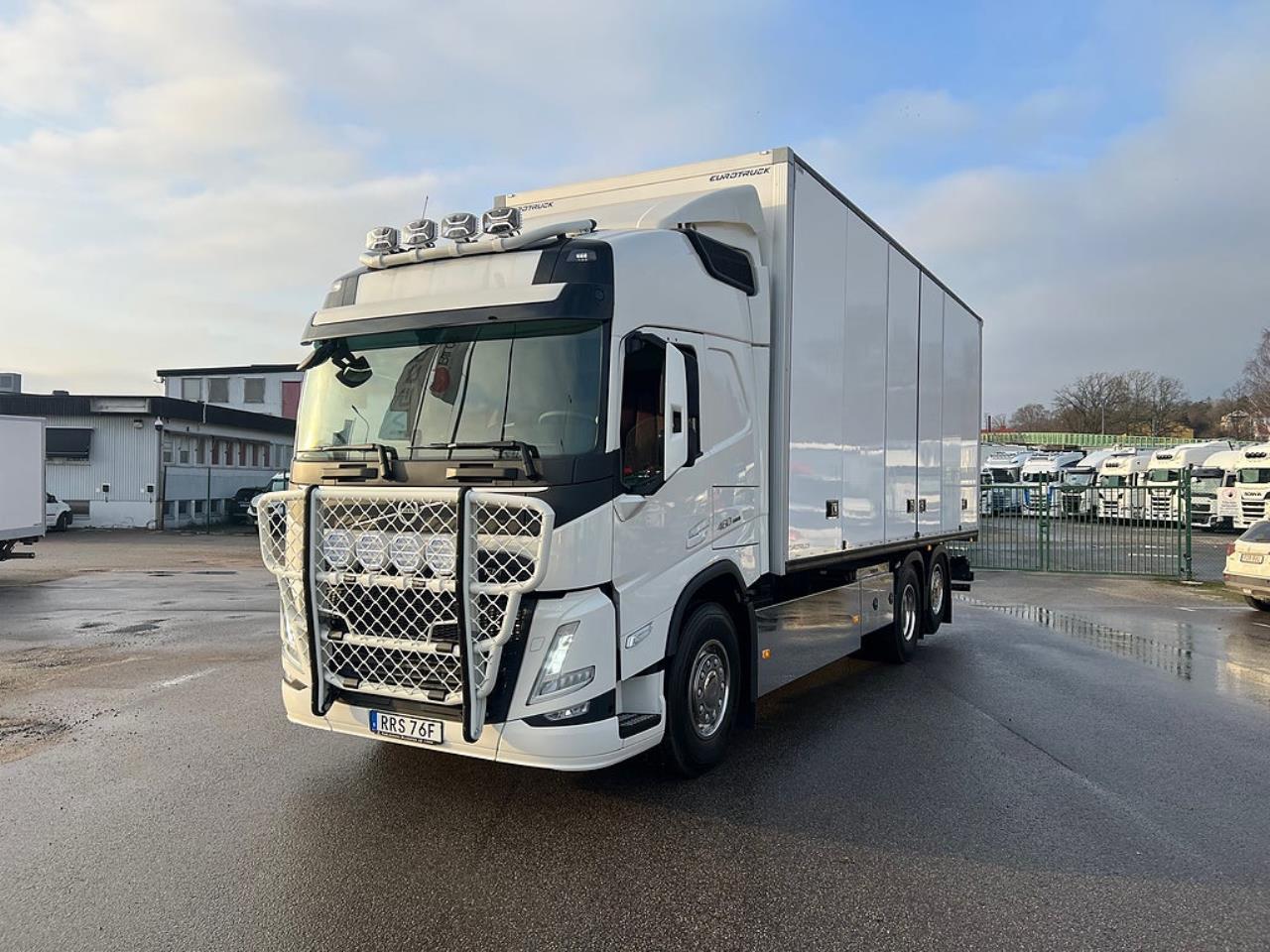 Volvo FM13 460 6x2*4 Sk&aring;pbil &Ouml;ppningsbarsida & Dubbla lastplan 2023 - Sk&aring;p