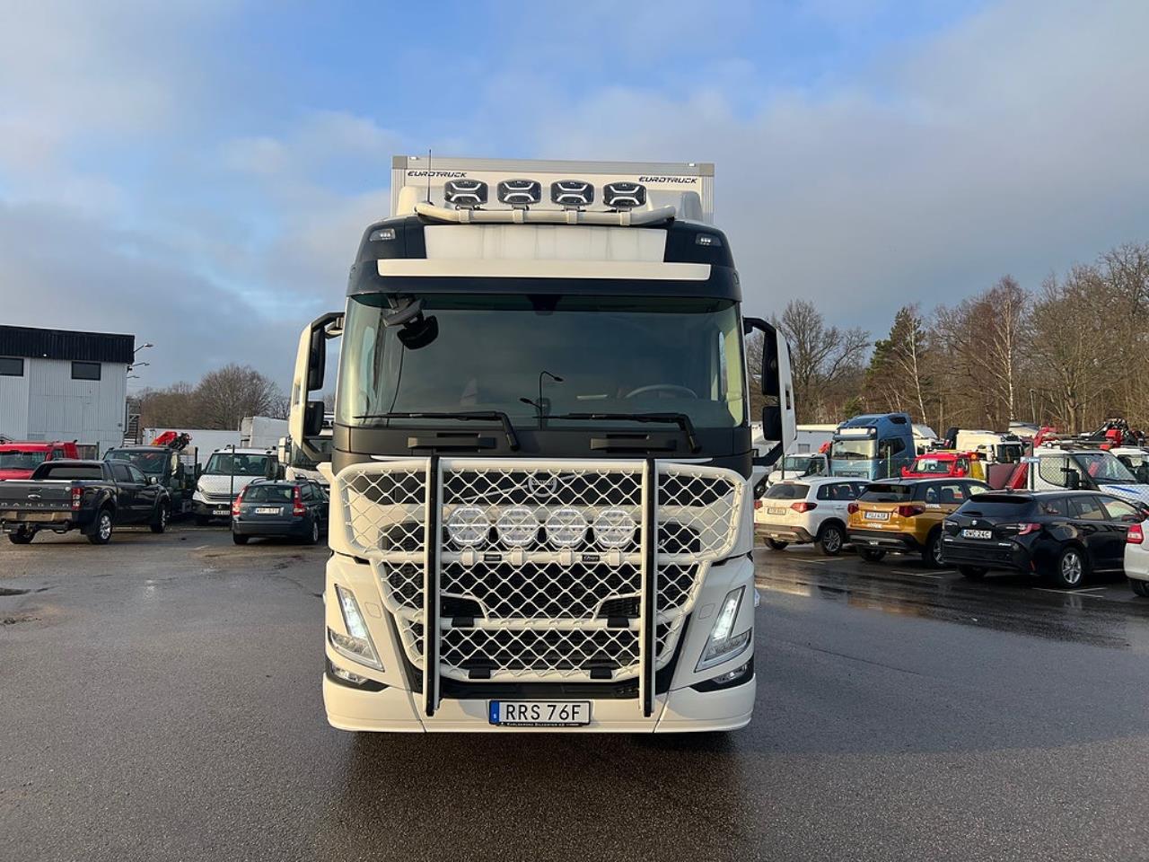 Volvo FM13 460 6x2*4 Sk&aring;pbil &Ouml;ppningsbarsida & Dubbla lastplan 2023 - Sk&aring;p