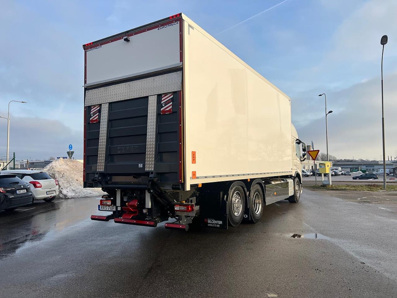 Volvo FM13 460 6x2*4 Sk&aring;pbil &Ouml;ppningsbarsida & Dubbla lastplan 2023 - Sk&aring;p