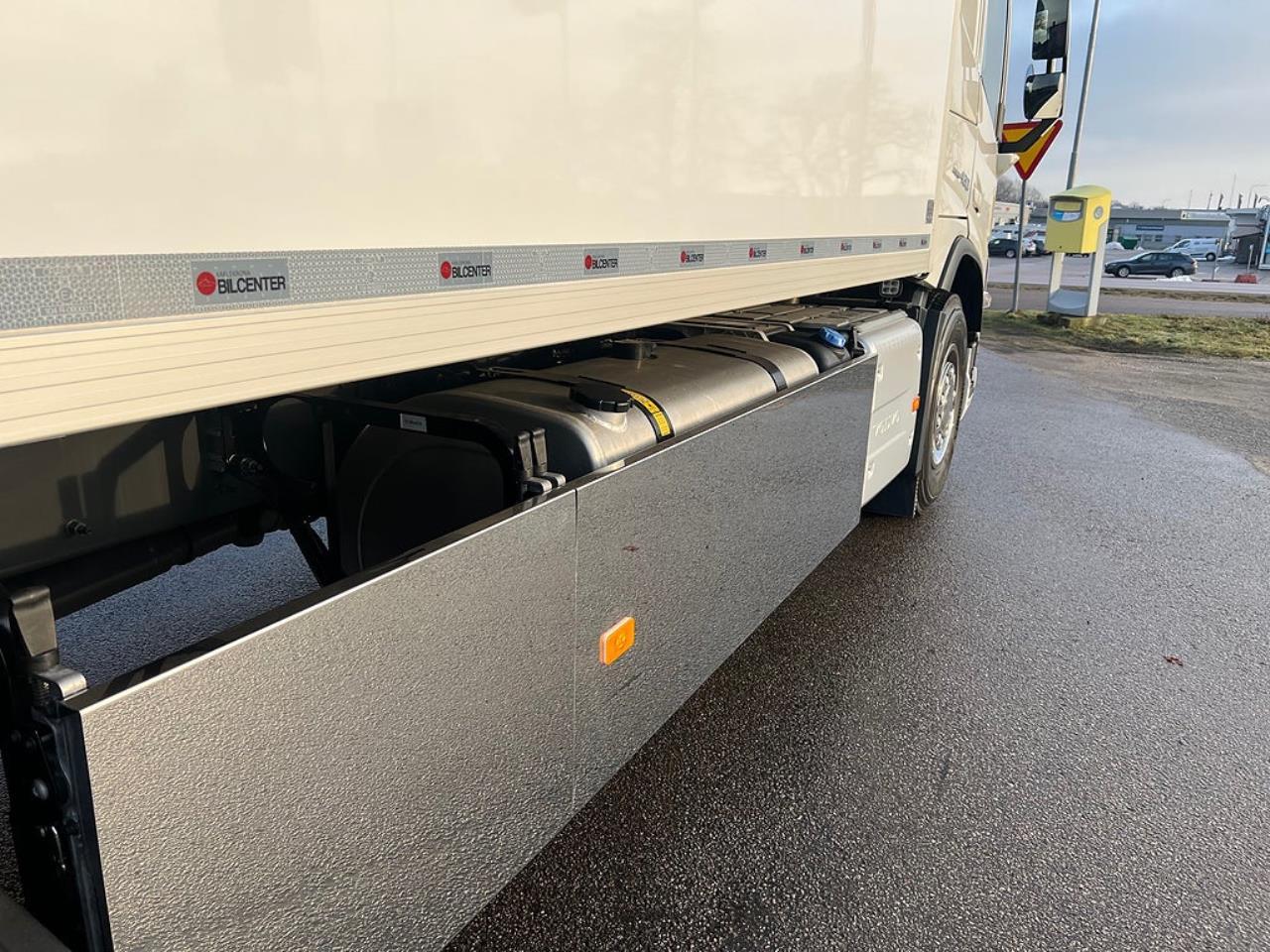 Volvo FM13 460 6x2*4 Sk&aring;pbil &Ouml;ppningsbarsida & Dubbla lastplan 2023 - Sk&aring;p