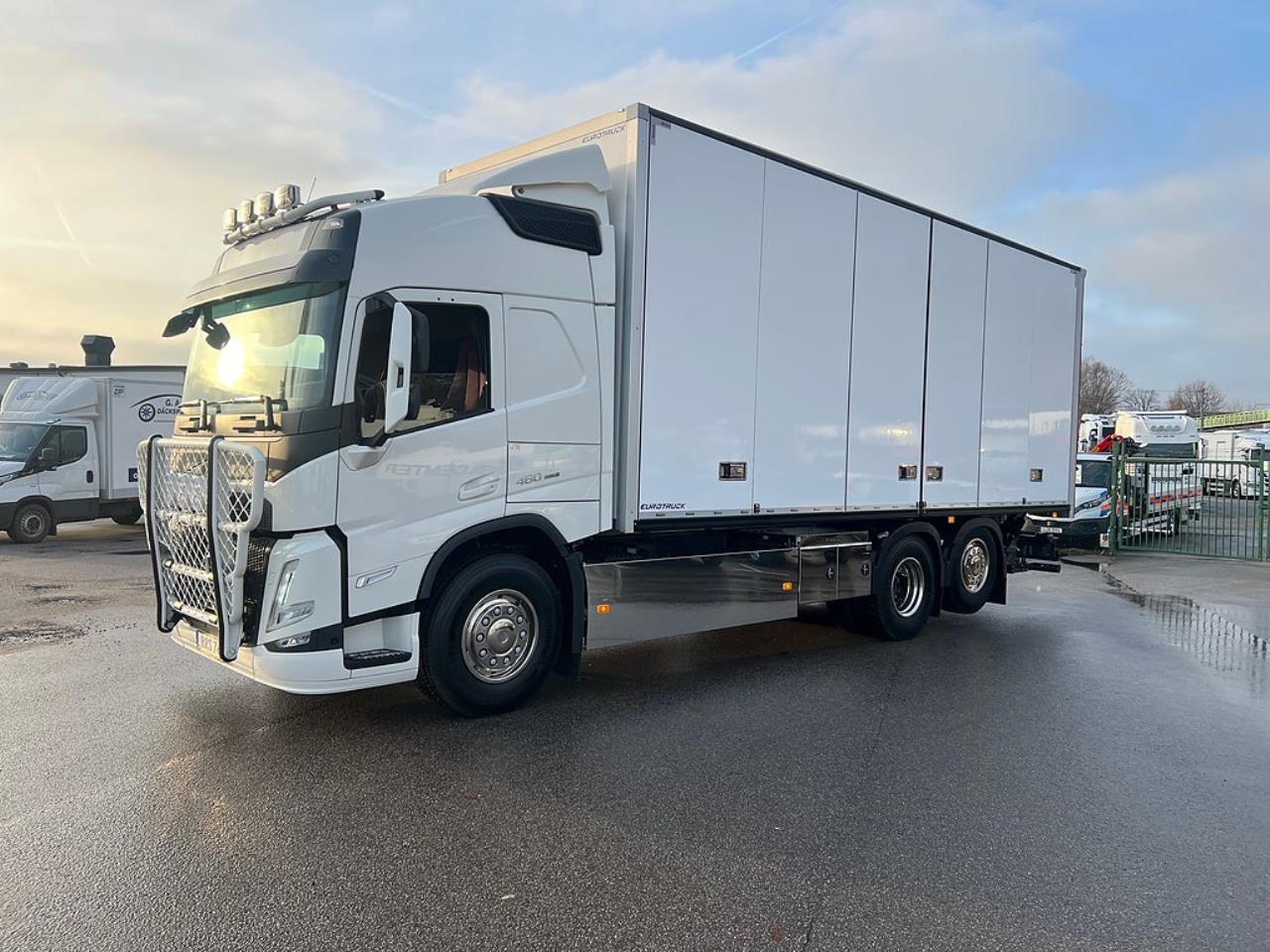 Volvo FM13 460 6x2*4 Sk&aring;pbil &Ouml;ppningsbarsida & Dubbla lastplan 2023 - Sk&aring;p