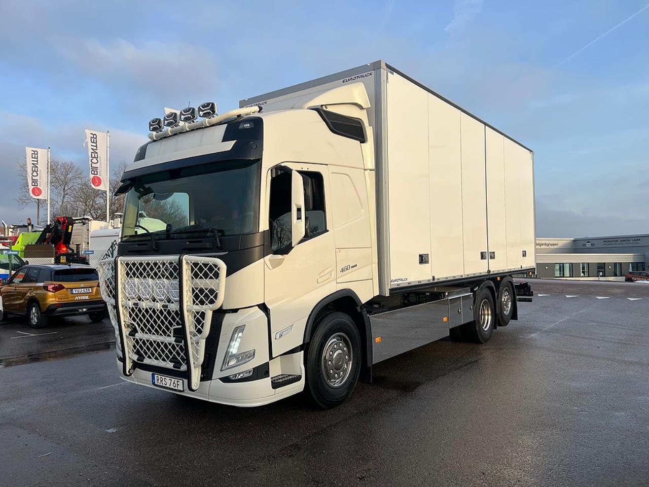 Volvo FM13 460 6x2*4 Sk&aring;pbil &Ouml;ppningsbarsida & Dubbla lastplan 2023 - Sk&aring;p