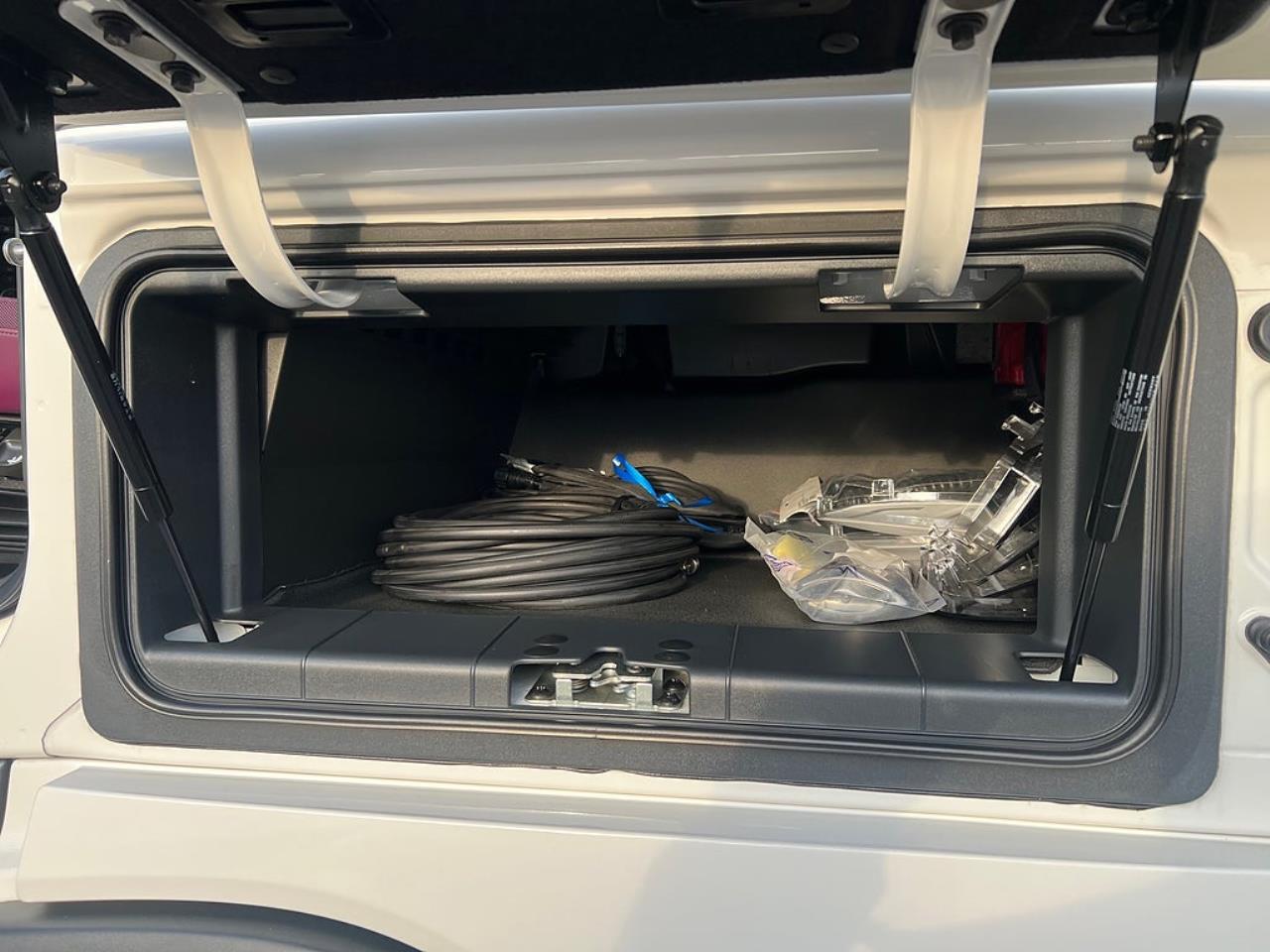 Volvo FM13 460 6x2*4 Sk&aring;pbil &Ouml;ppningsbarsida & Dubbla lastplan 2023 - Sk&aring;p