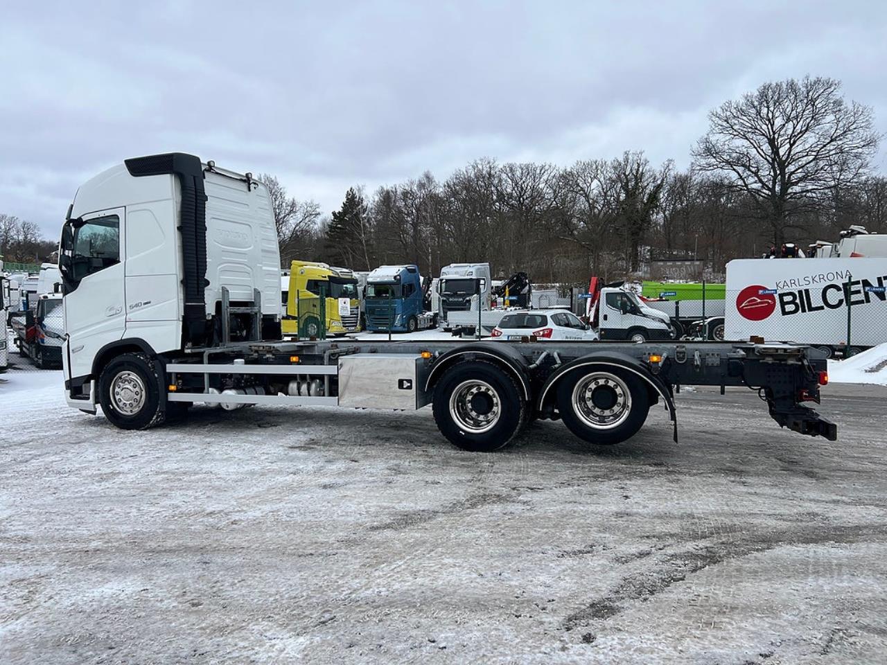 Volvo FH13 540 6x2 Containerede *13 700 Mil* 2023 - &Ouml;vrigt