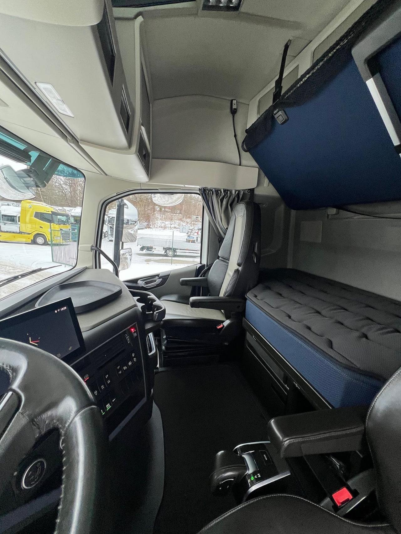 Volvo FH13 540 6x2 Containerede *13 700 Mil* 2023 - &Ouml;vrigt