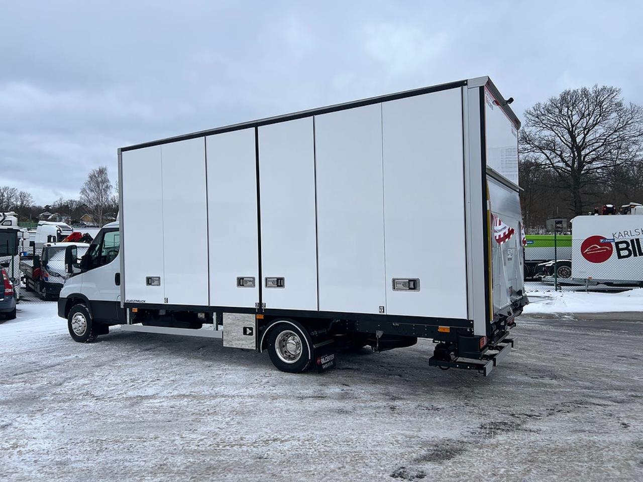 Iveco Daily 72C18 A8 Sk&aring;pbil &Ouml;ppningsbarsida Fullutrustad 2025 - &Ouml;vrigt