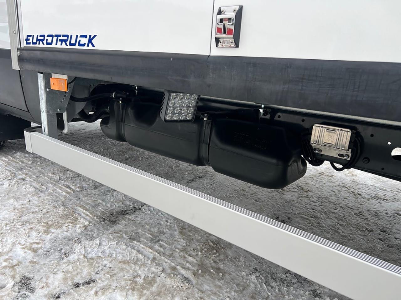 Iveco Daily 72C18 A8 Sk&aring;pbil &Ouml;ppningsbarsida Fullutrustad 2025 - &Ouml;vrigt