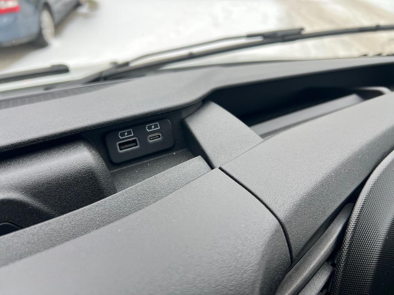 Iveco Daily 72C18 A8 Sk&aring;pbil &Ouml;ppningsbarsida Fullutrustad 2025 - &Ouml;vrigt