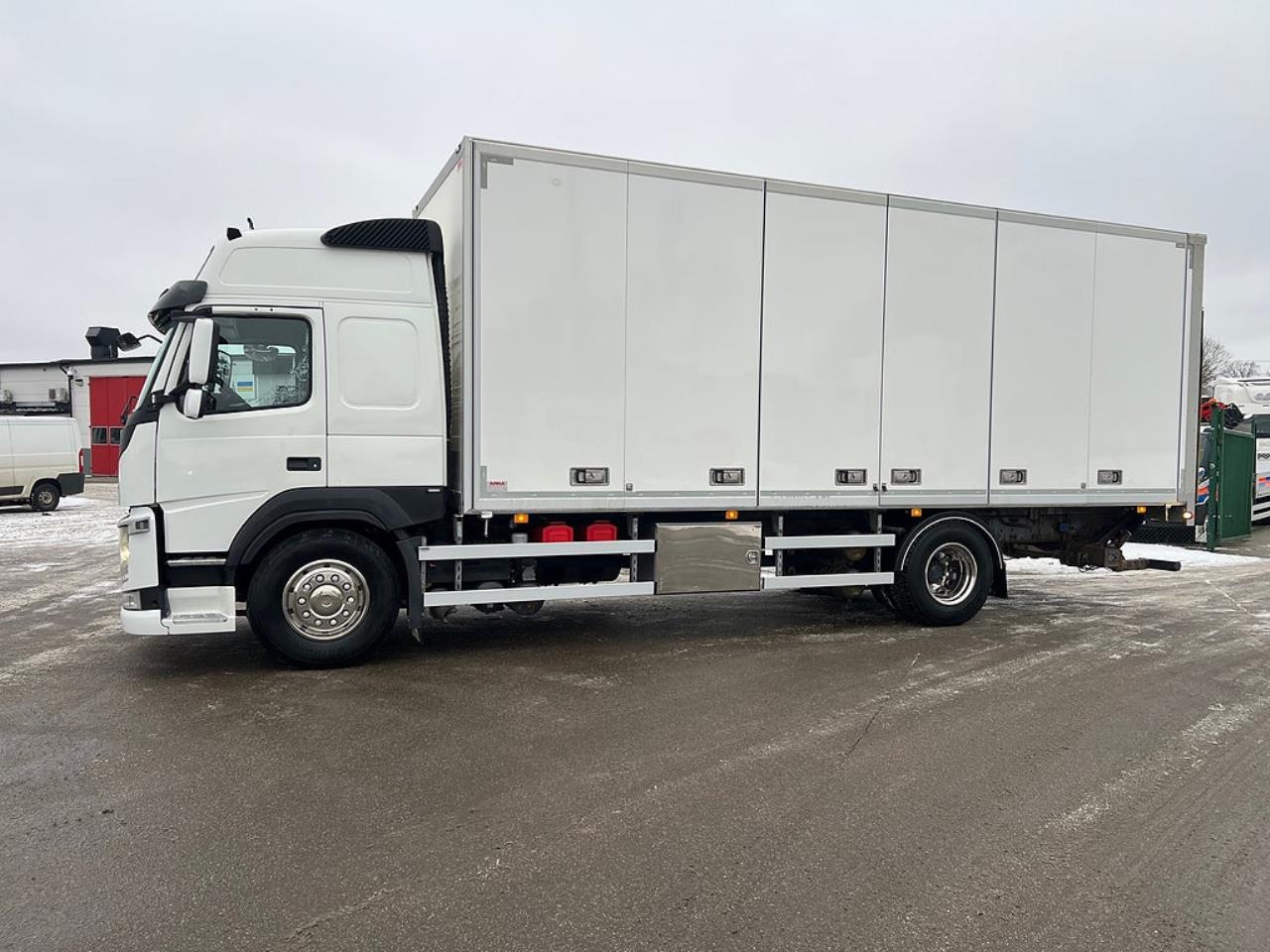 Volvo FM 330 4x2 Sk&aring;pbil, &Ouml;ppningsbarsida, Euro 6 2016 - Sk&aring;p