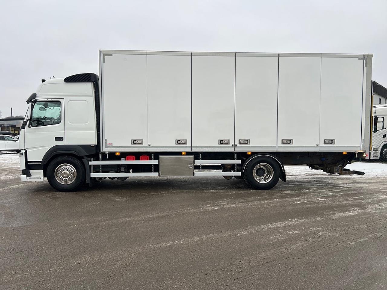 Volvo FM 330 4x2 Sk&aring;pbil, &Ouml;ppningsbarsida, Euro 6 2016 - Sk&aring;p
